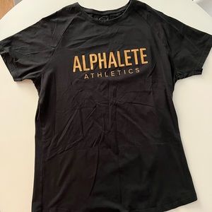 Men’s Alphalete Short Sleeve T Shirt, XL, Performance Fit T Shirt, Black